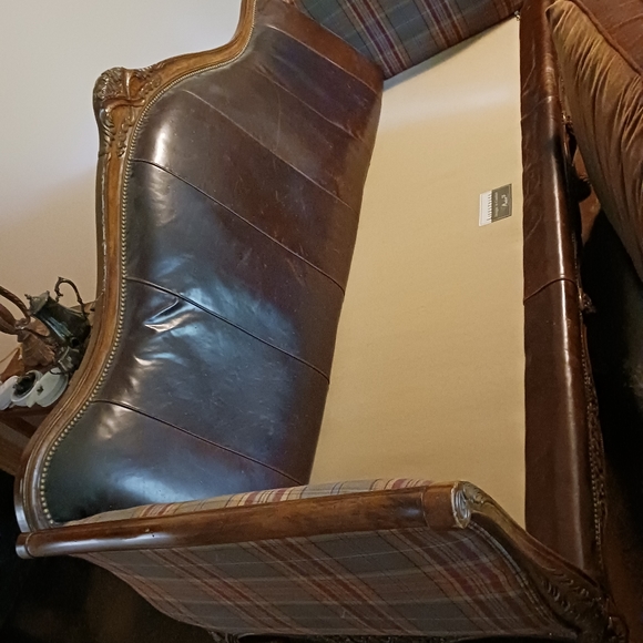 Plunkett Leather & Wood Couch - Picture 6 of 16